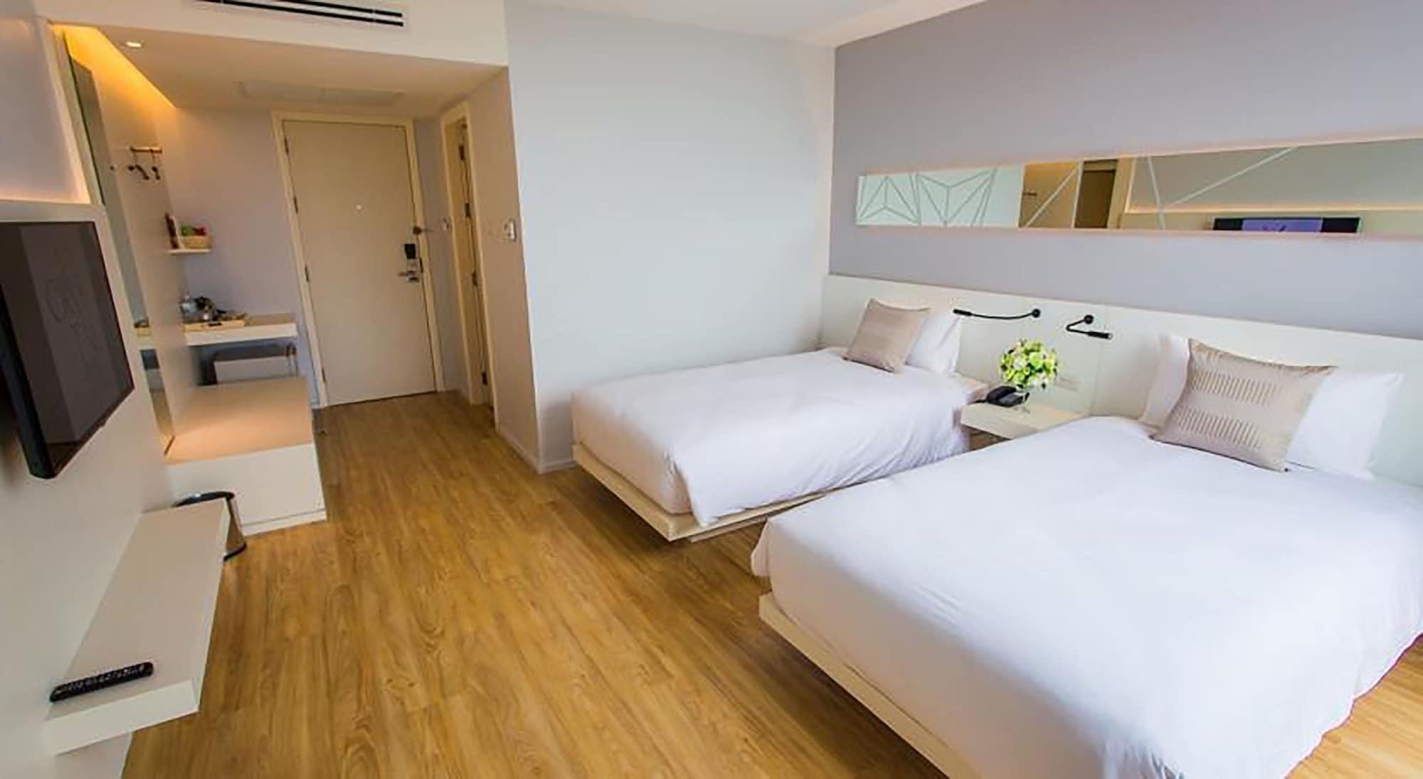 Crystal Hotel Hat Yai Exteriör bild