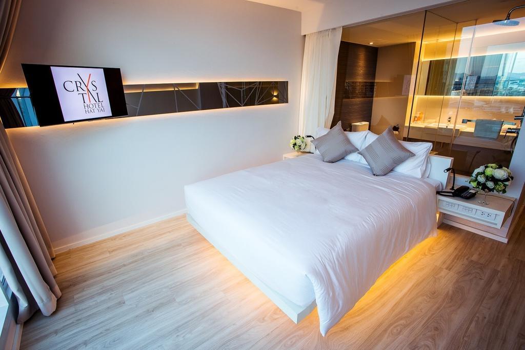 Crystal Hotel Hat Yai Rum bild