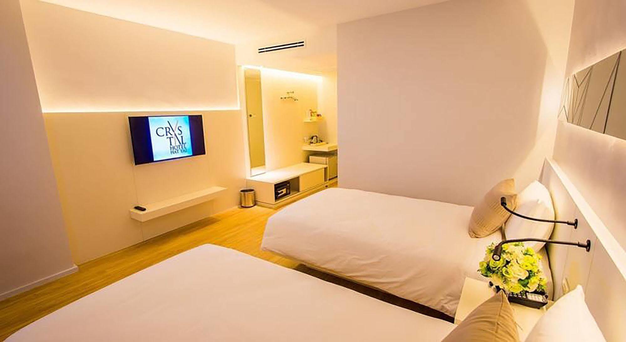 Crystal Hotel Hat Yai Exteriör bild