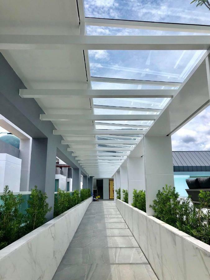 Crystal Hotel Hat Yai Exteriör bild